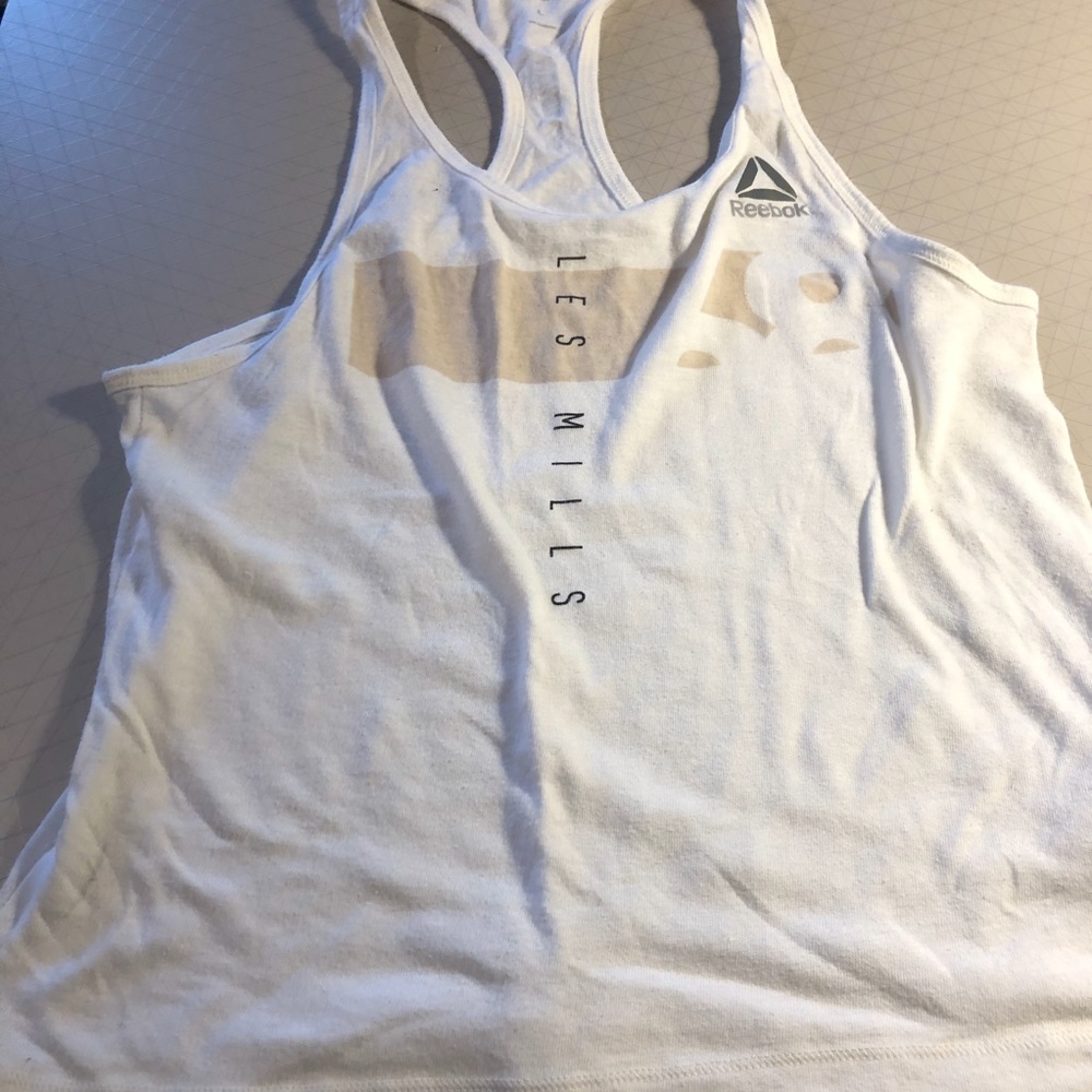 Les Mills tank